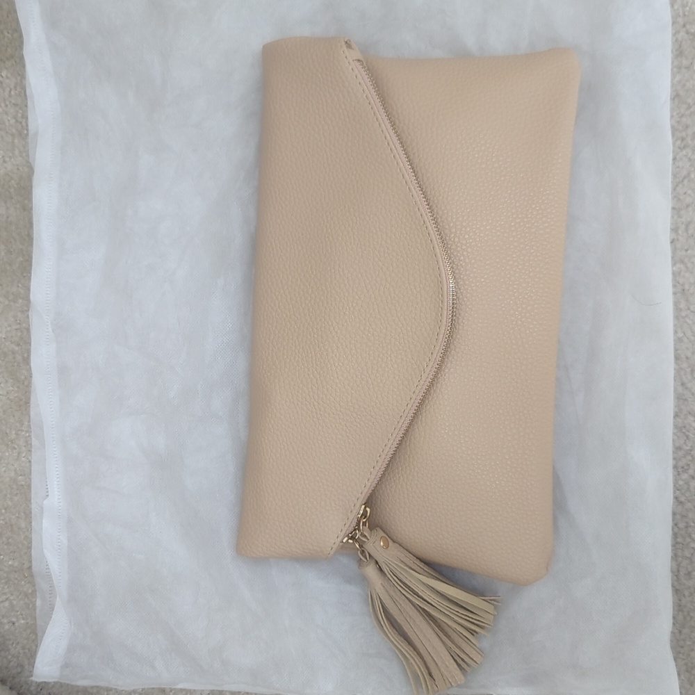 Beige clutch with detachable strap